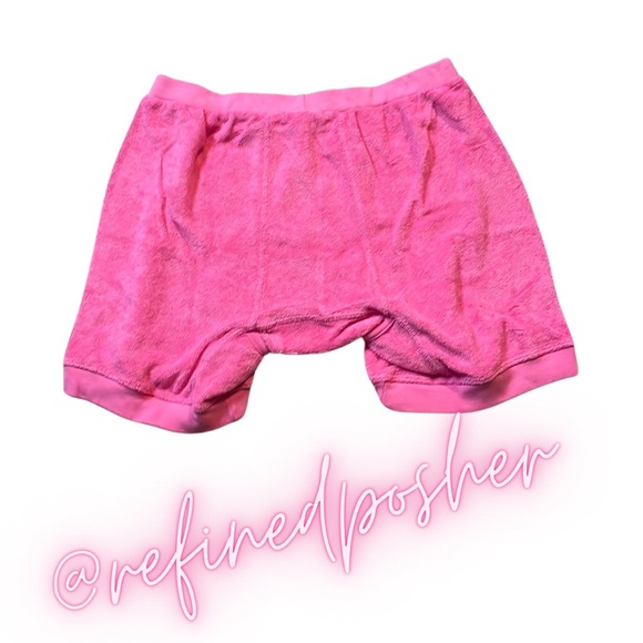 Daydream Nation Dolls Kill Love Hurts Boxer Shorts size Medium NWT Kiss Pink - Picture 3 of 5